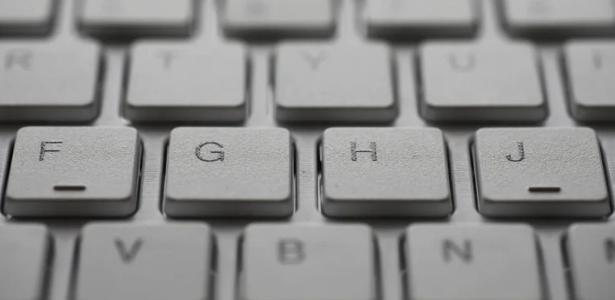Você sabe para que servem os traços nas teclas F e J do teclado?