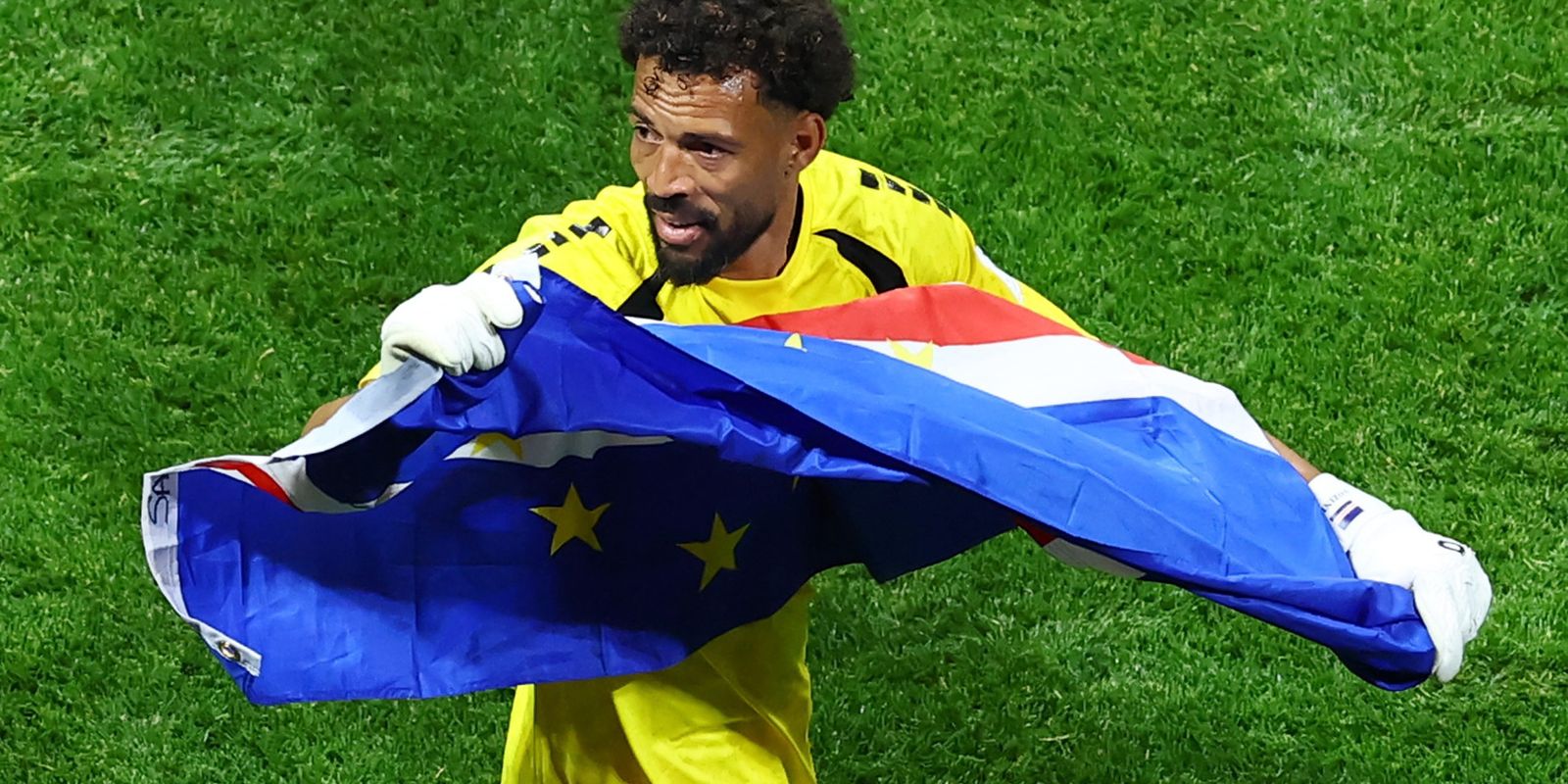 Goleiro Vozinha torce por novo contrato: 